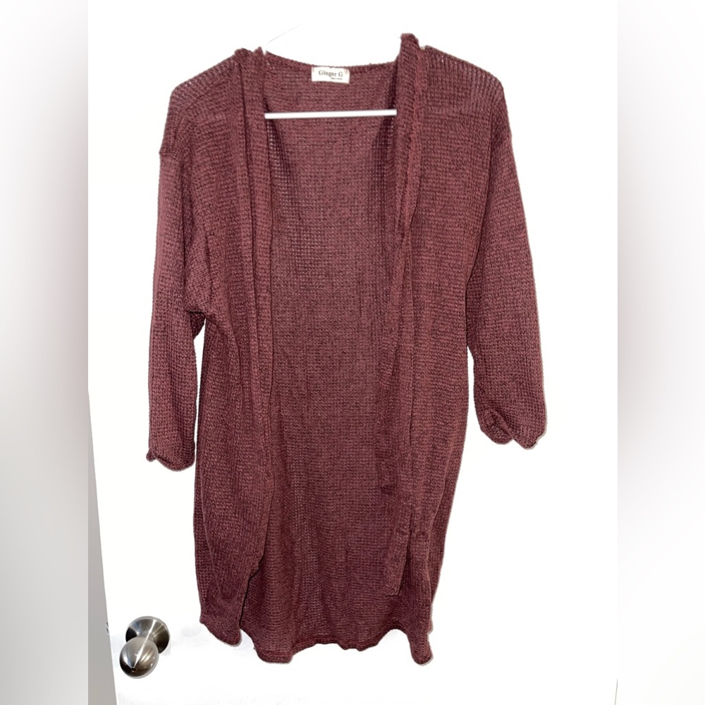 Ginger G light maroon sham. Size small